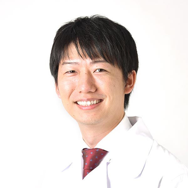 新井 祐貴 スタッフ Kazama Dental Clinic 高度な歯科治療技術を有した歯科医院